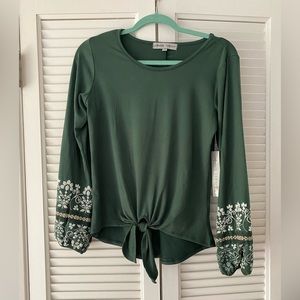 Brand new long sleeved shirt